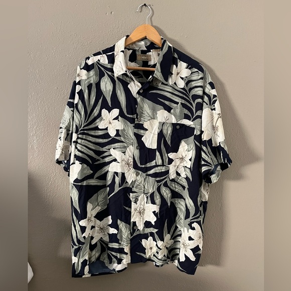 Natural Issue Men’s XL Hawaiian Vintage Rayon Shirt Navy Cream Floral - Picture 11 of 11